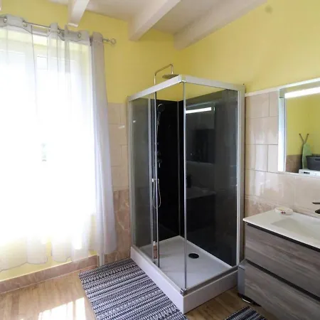 Maison Confortable Avec Spa, Grand Jardin, Proche D'activites Nature Et Visites Culturelles - Fr-1-742-517