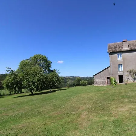 Maison Confortable Avec Spa, Grand Jardin, Proche D'activites Nature Et Visites Culturelles - Fr-1-742-517 * Pléaux